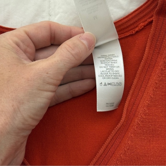 Liz Claiborne Silk Blend Sweater Vest Medium Orange - Picture 4 of 7
